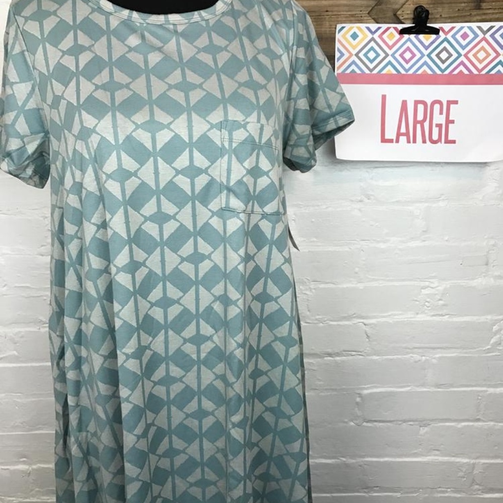 LuLaRoe Carly
